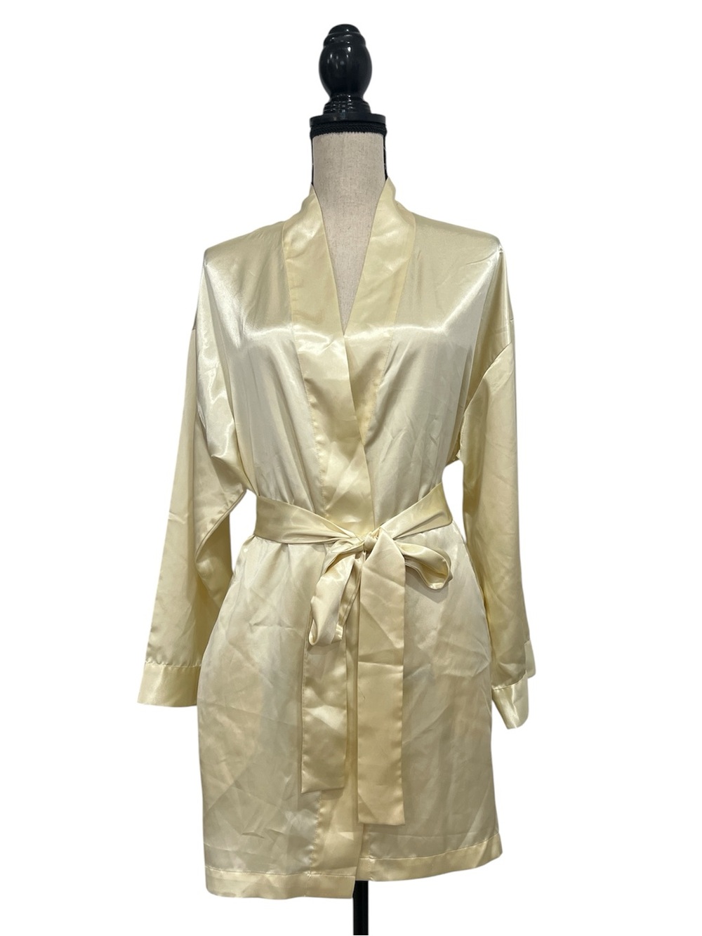 Women's Vintage Victoria’s Secret Short Robe